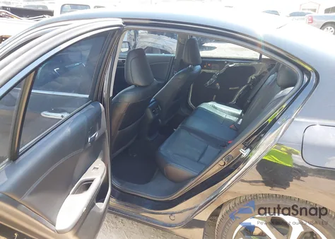 2016 Honda Accord Ex-L from USA, damaged, VIN 1HGCR2F94GA009312